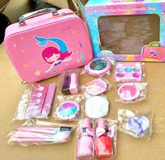 Набор детская косметика в сумочке , в чемоданчике , в косметичке 2005L